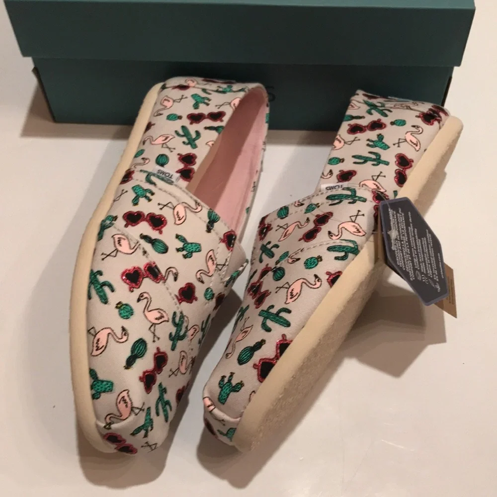 NWT TOM’S ALPARGATA CLOUD GREY FLAMINGO SUMMER VACAY CACTUS PRINT SHOES 6 womens - Picture 6 of 12
